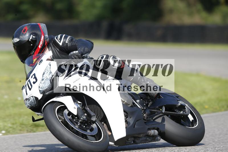 /45 10.08.2025 Plüss Moto Sport ADR/Einsteiger/703